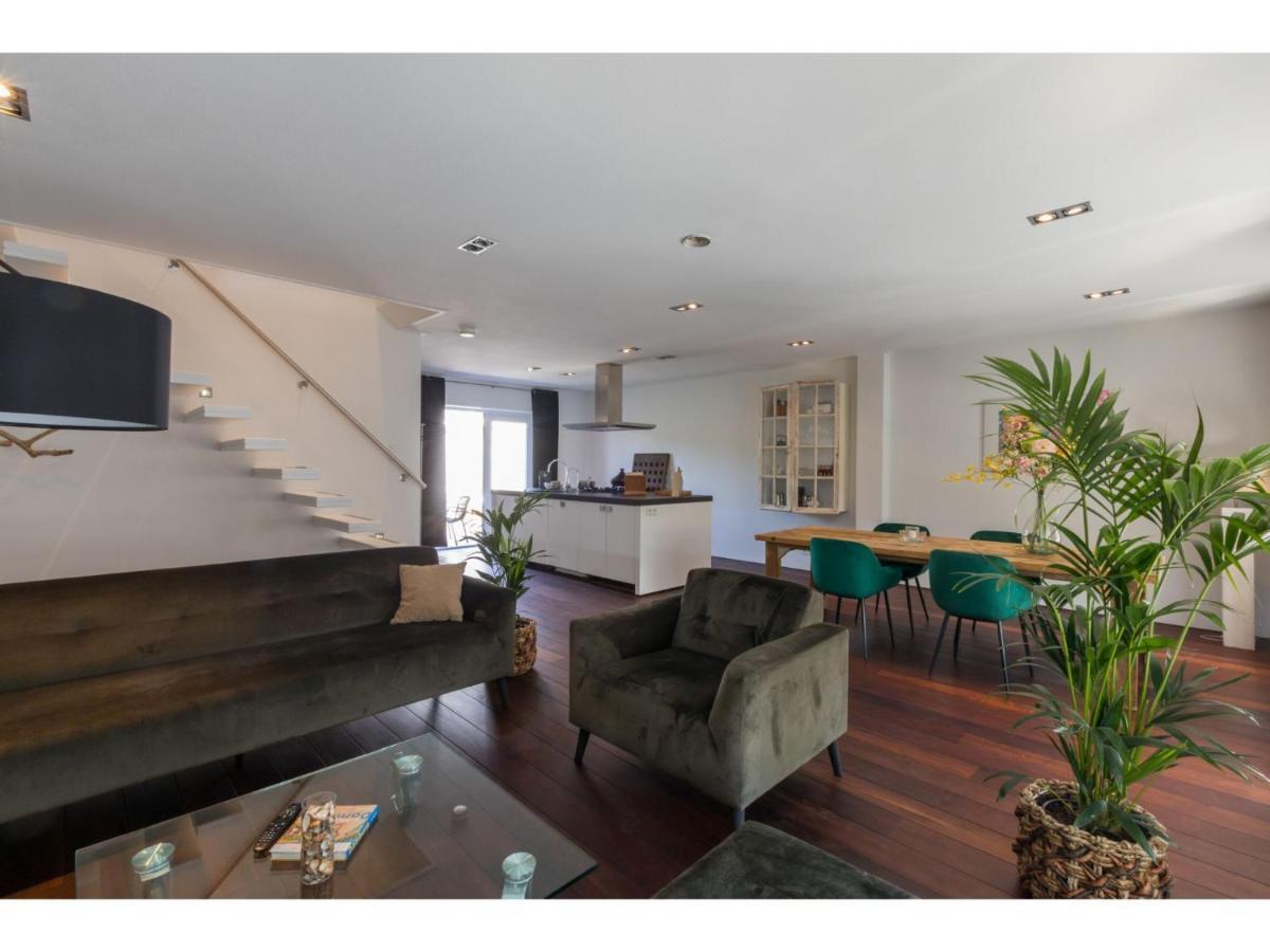 Superb Flat Only 150 Metres From Beach Domburg Exterior photo