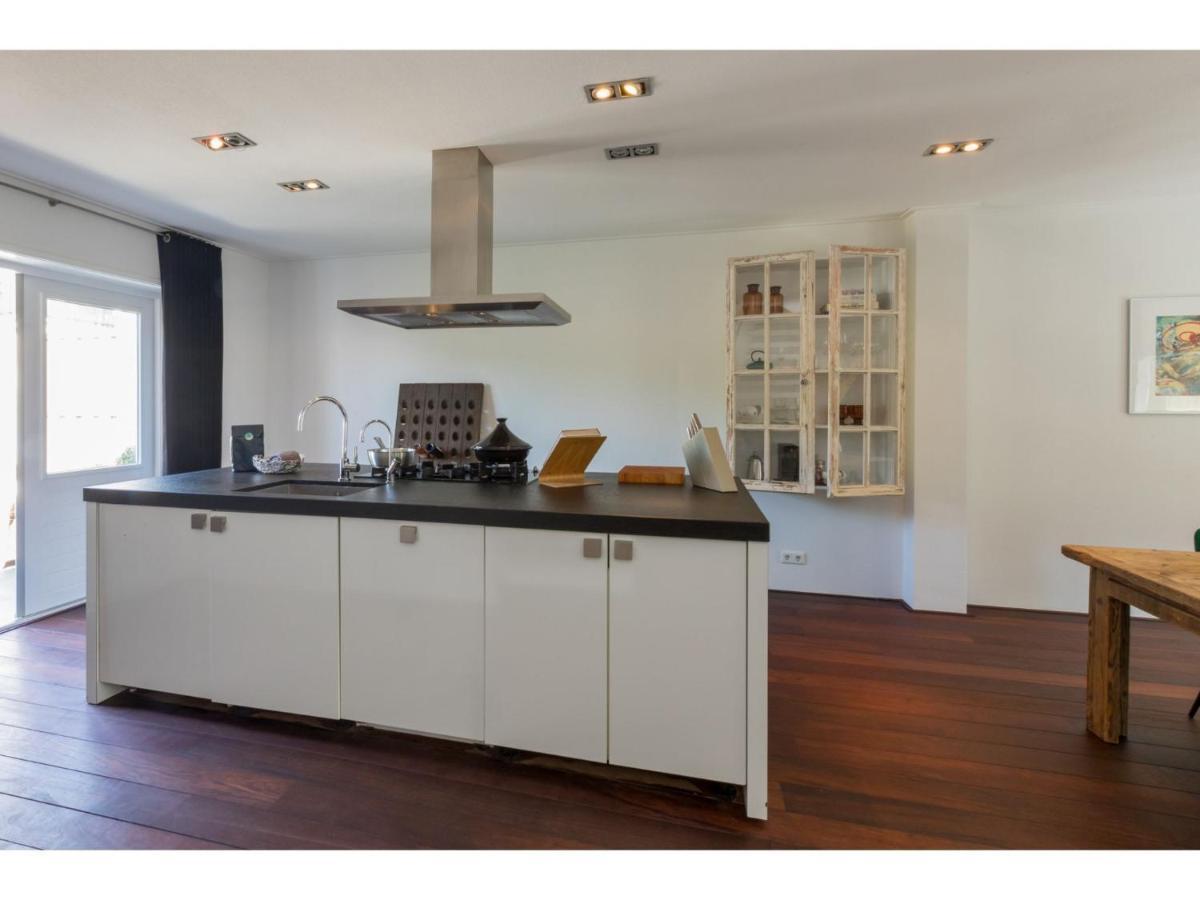 Superb Flat Only 150 Metres From Beach Domburg Exterior photo