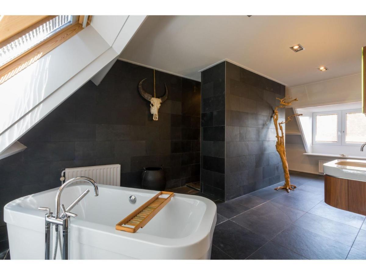 Superb Flat Only 150 Metres From Beach Domburg Exterior photo
