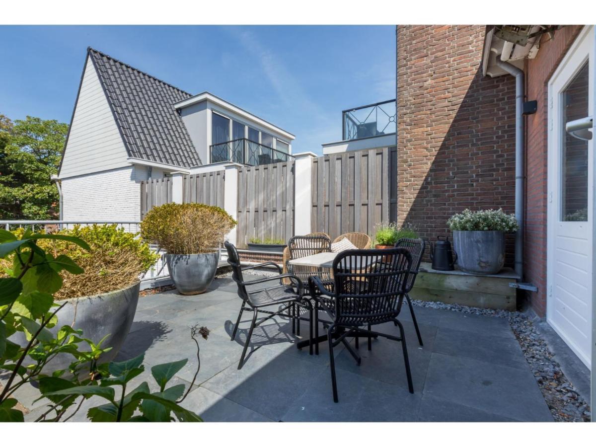 Superb Flat Only 150 Metres From Beach Domburg Exterior photo